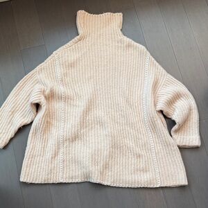 NYC Designer Sample Chunky Wool Turtleneck Sweater Oversized S